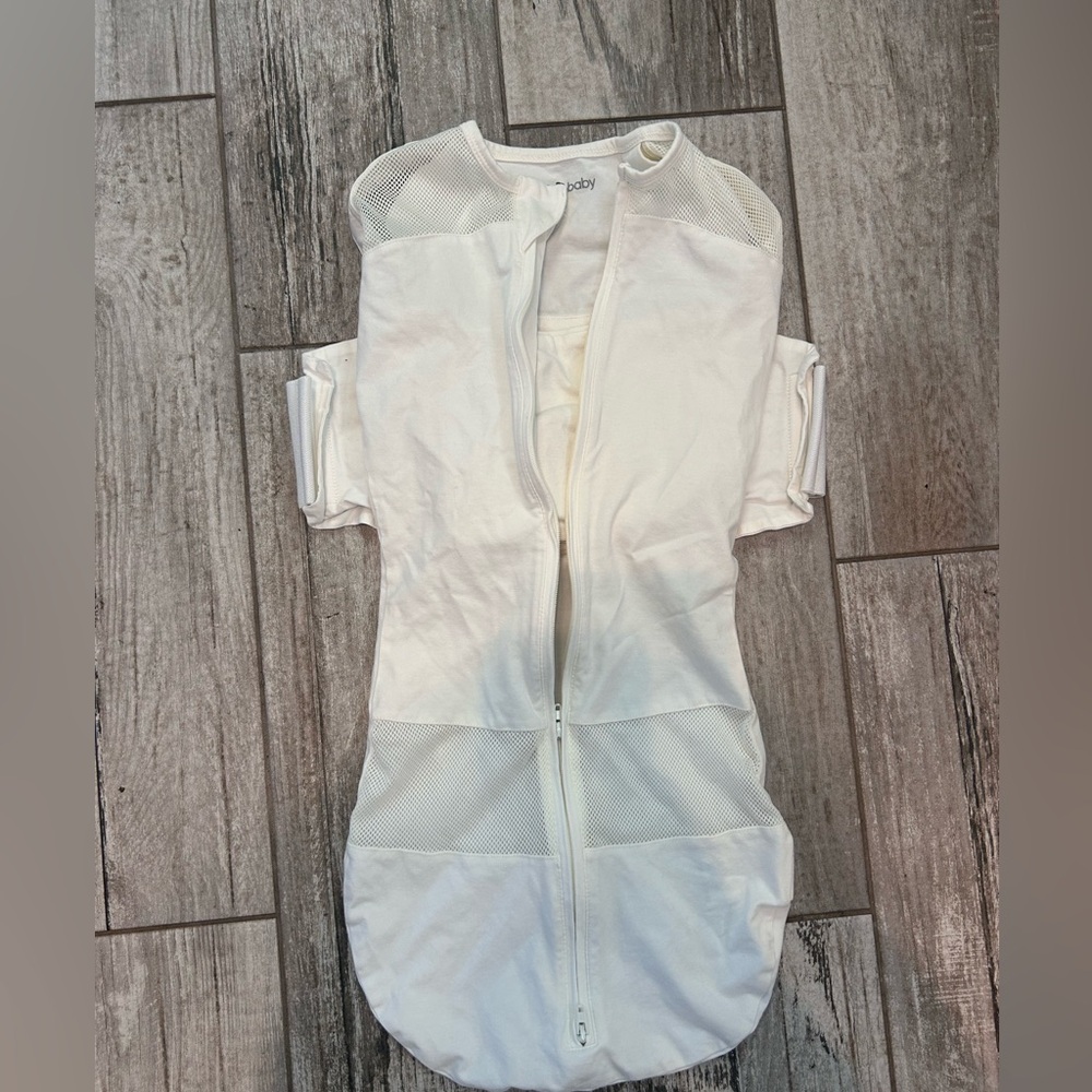 Happiest Baby Snoo Sack 100% Organic Cotton Size Sm, Med & Lg Lightly Used White